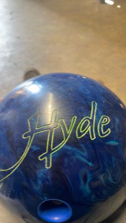 Used bowling balls and carrying case