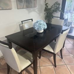 Dining set
