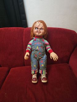 Neca chucky doll I bought it  2 months ago practically new no box