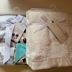 New Baby Boy Mink Plush Ivory And Disney Mickey Blankets 