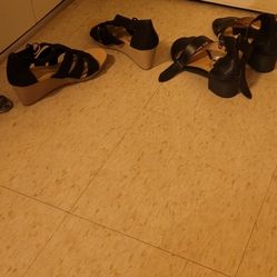 Sz 8 Black Sandals