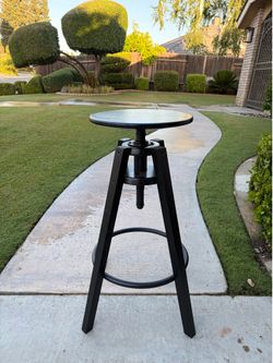 1-26 inch high Black wood stool