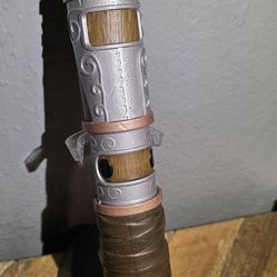 Savi's workshop handbuilt lightsaber