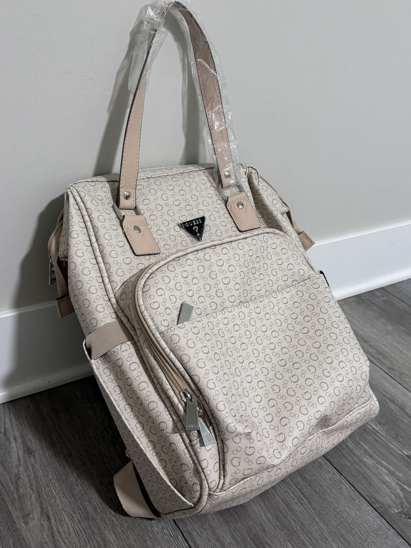 Guess diaper Bag. Brand new With Tags 
