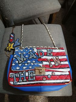 RARE limited editon Betsey Johnson