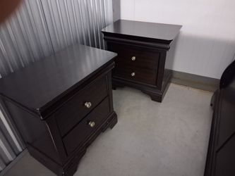 Bedroom set
