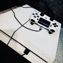 PlayStation 4 With Downloaded Bought Games
