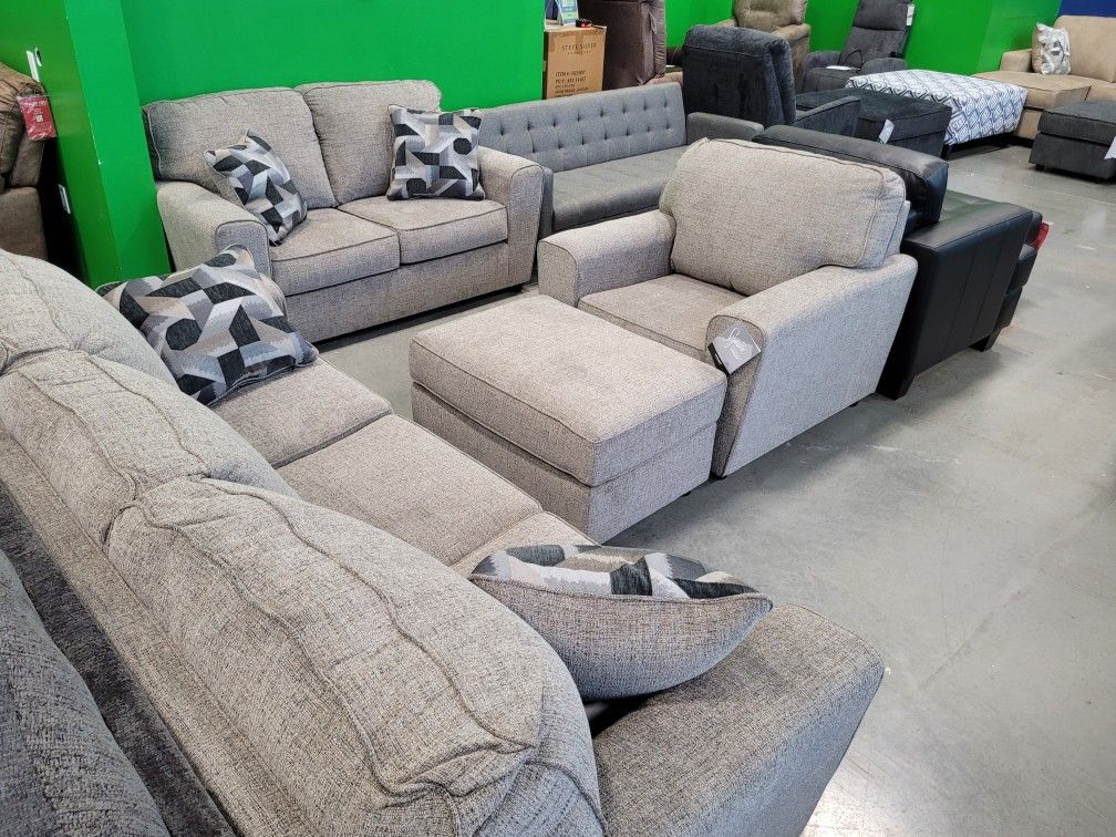 ✨️ Brand New Sofas And Loves - Going Fast!