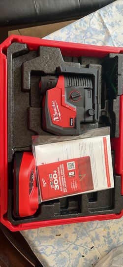Milwaukee green dot laser