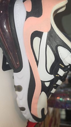 Women’s Nike shoes