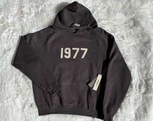Essentials 1977 hoodie brand new