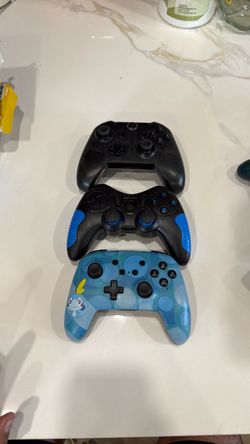 Nintendo Switch Controllers