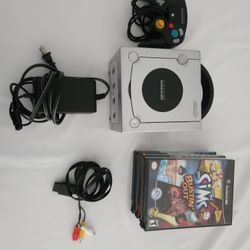 Nintendo GameCube W/Games CIB