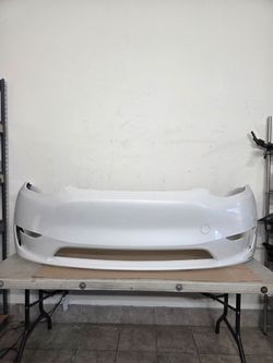 2020-2024 Tesla Model Y  Front Bumper OEM