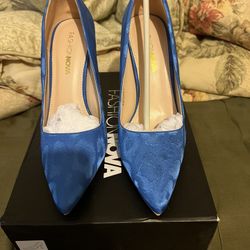 Blue Heels Size:7.5