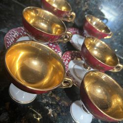 Lots Of Different Antique & Vintage Dishes/cups 