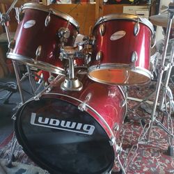 Ludwig Drum Set