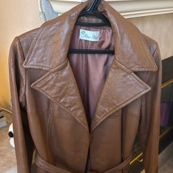  Vintage. Rose Petal  Leather  Women’s Trench  Coat