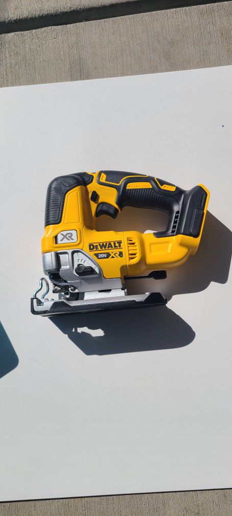Dewalt 20v Jigsaw Brushless XR WITH VARIABLE SPEED BRAND NEW TOOL ONLY 