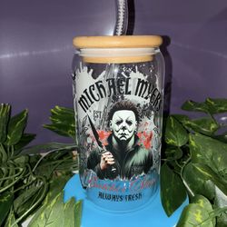 Michael Myers theme glass cup with lid and straw