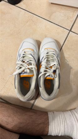 New balance shoes