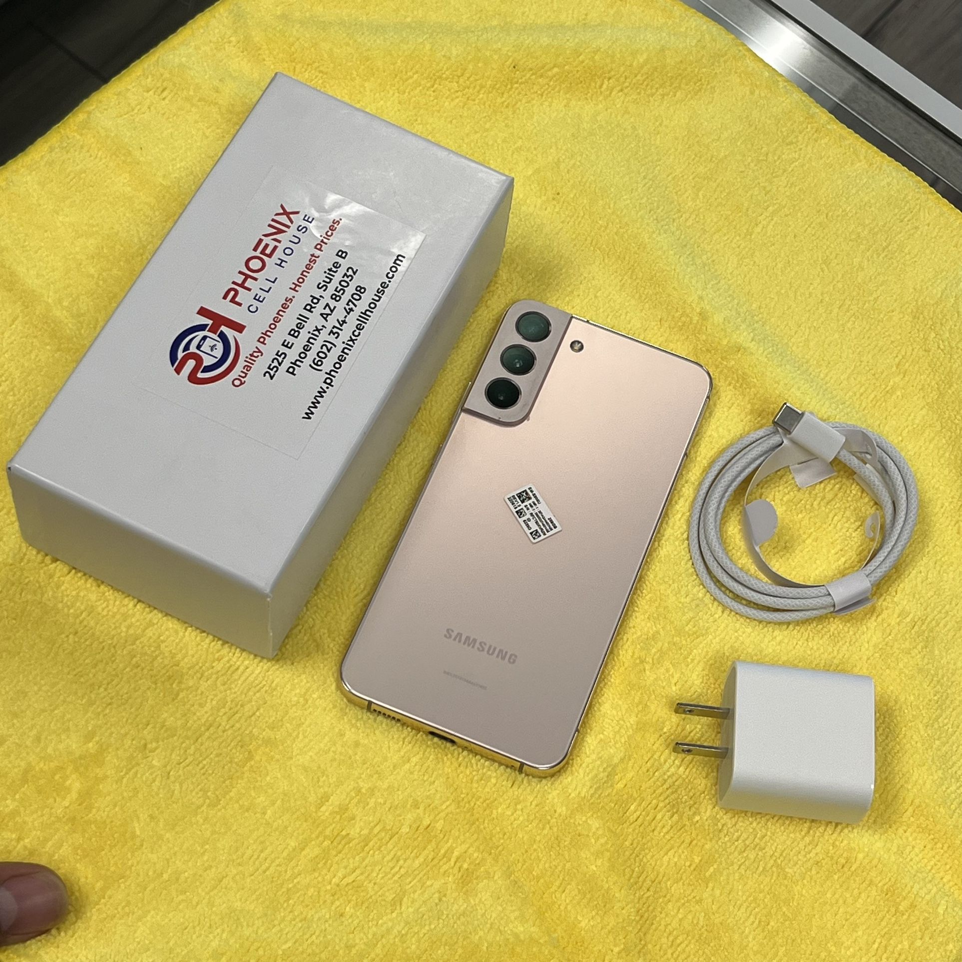 Samsung Galaxy S22+ 5G 256GB Unlocked