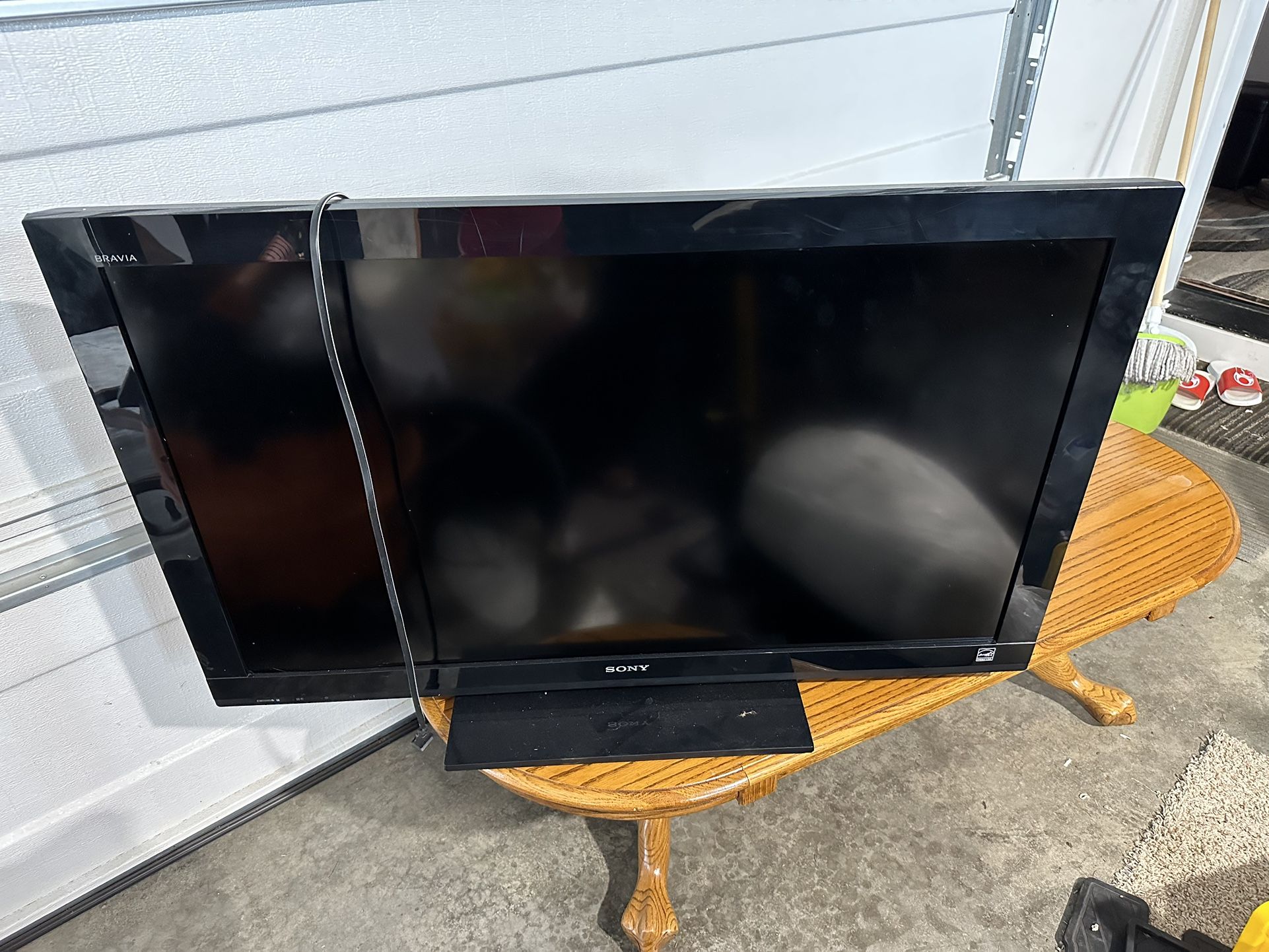 Sony Bravia TV 39x24