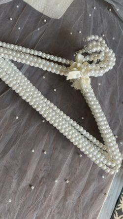 Pearl Hangers