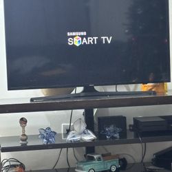 50 Inch Samsung Smart TV