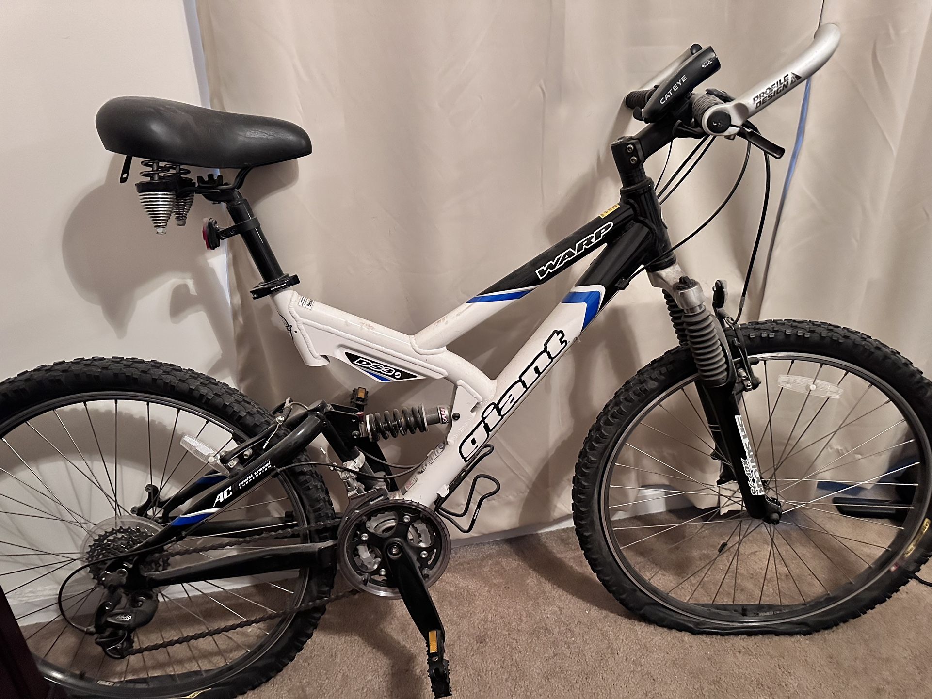 Giant Warp DS3 Mountain Bike
