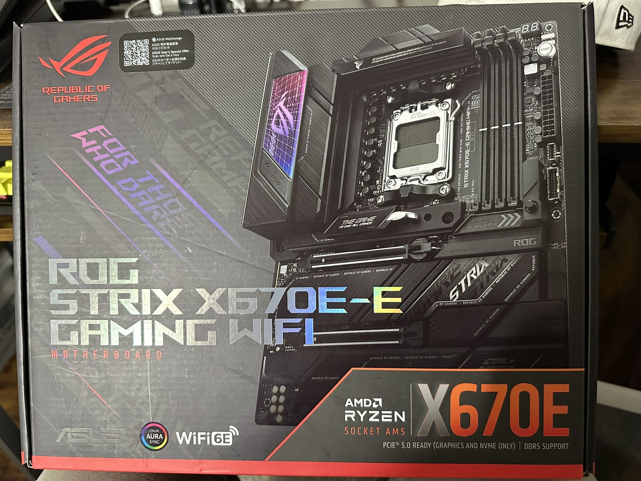 ASUS ROG Strix X670E-E Gaming Motherboard