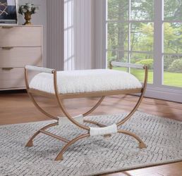 #435-  27.5 in. Bedroom Bench with White Boucle Fabric Seat