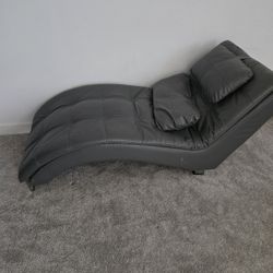 Lounge Chair