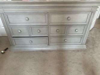 grey dresser