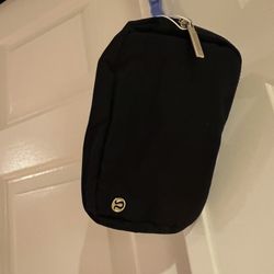 Lulu Belt Bag Black 1L