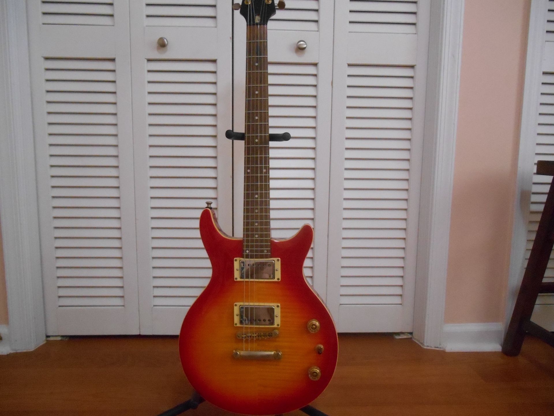 EPIPHONE DEL REY (I) GUITAR