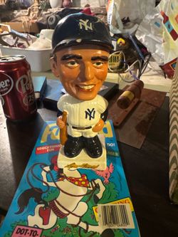 Roger Maris 1962 Bobble Head