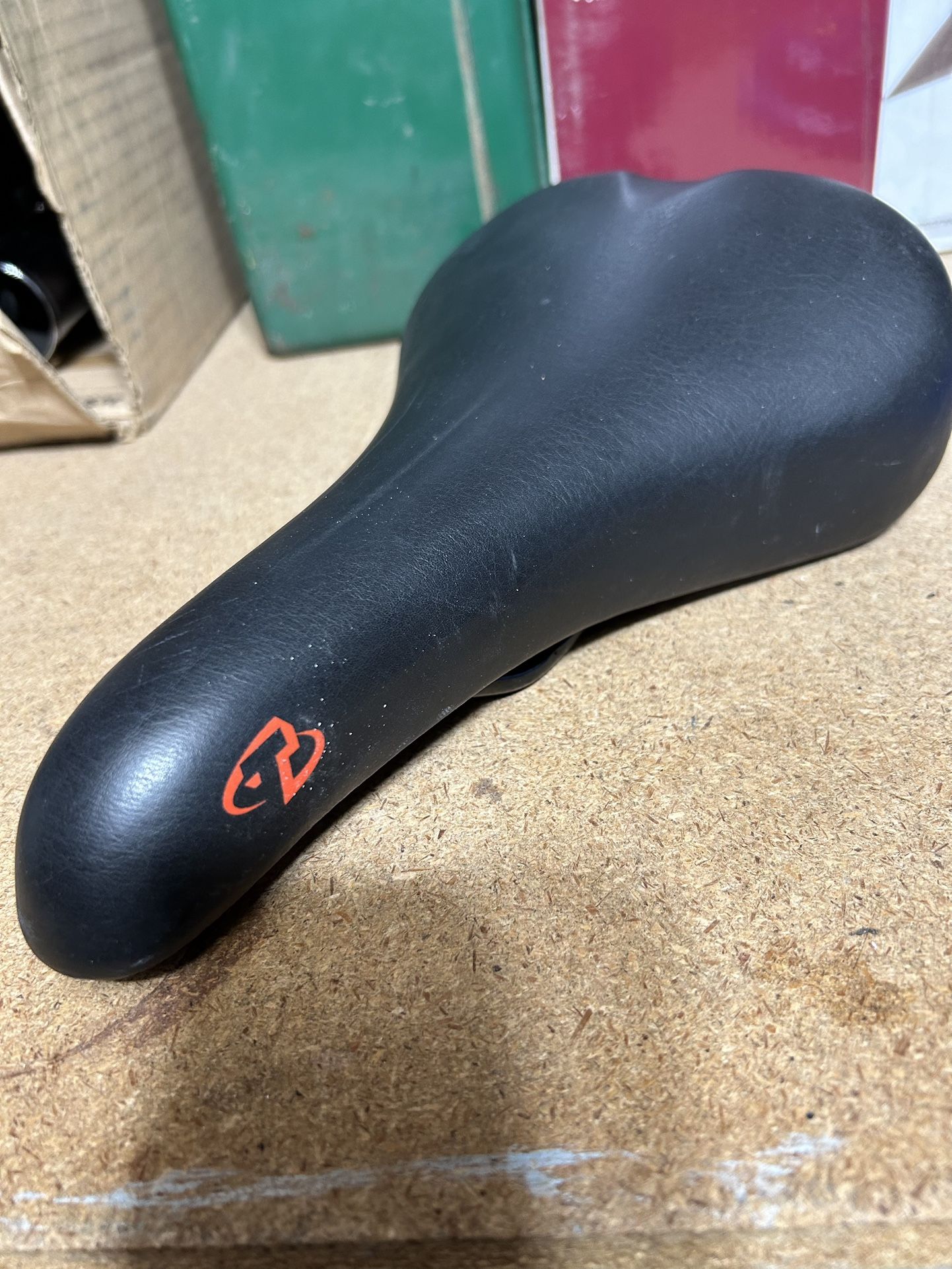 Vintage Trek Saddle Bike Seat VELO