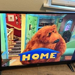 42” LG TV