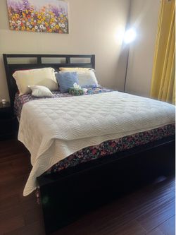 QUEEN BEDROOM SET