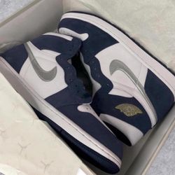 Nike Air Jordan 1 Retro High https://offerup.com/redirect/?o=Q08uSlA= Midnight Navy (2020) - Size 11.5