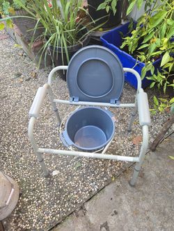 Portable Toilet
