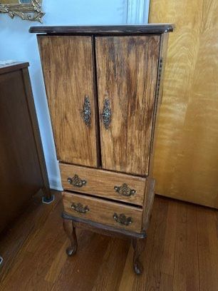 Vintage Queen Anne Style Wooden Jewelry Armoire With Velvet Interior