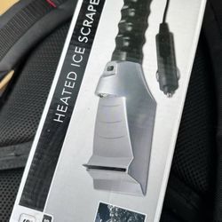 Windshield Use Scraper