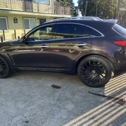 2012 Infinity FX 35