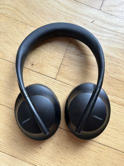 Bose 700 Headphones