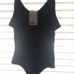 Ribbed Black Bodysuit