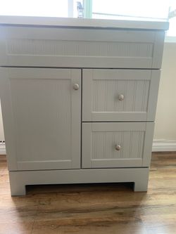 Bathroom vanity 30 inch wide