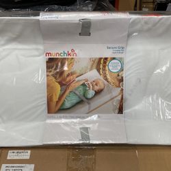 Munchkin Changing Pad New