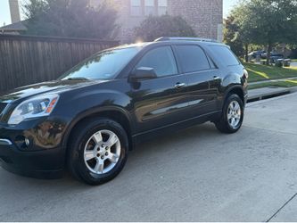 runs and drives excellent 146,000 original miles 2012 GMC Arcadia runs and drives excellent 146,000 original miles